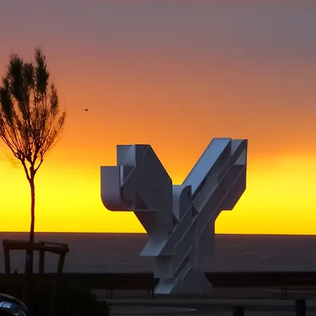 Punta Monpas Otel San Sebastián