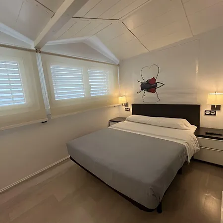 Hotell Punta Monpas 2*