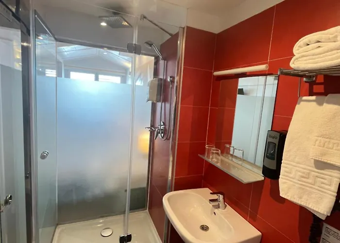 Punta Monpas 酒店 2*